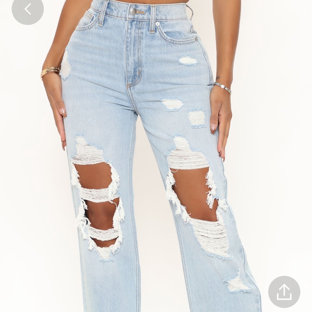 Fashion Nova straight legged jeans